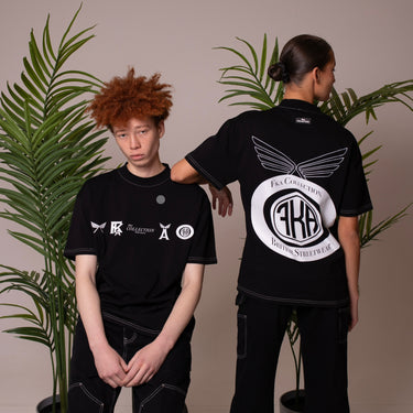 FKA - Camiseta del patrocinador | Puntada de contraste negra.